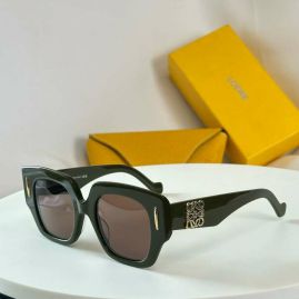 Picture of Loewe Sunglasses _SKUfw55562001fw